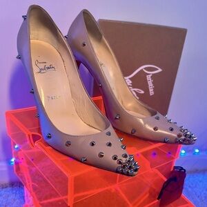Christian Louboutin Heels 41 Degraspike 100mm Kid Nude/Gold Spike Authentic